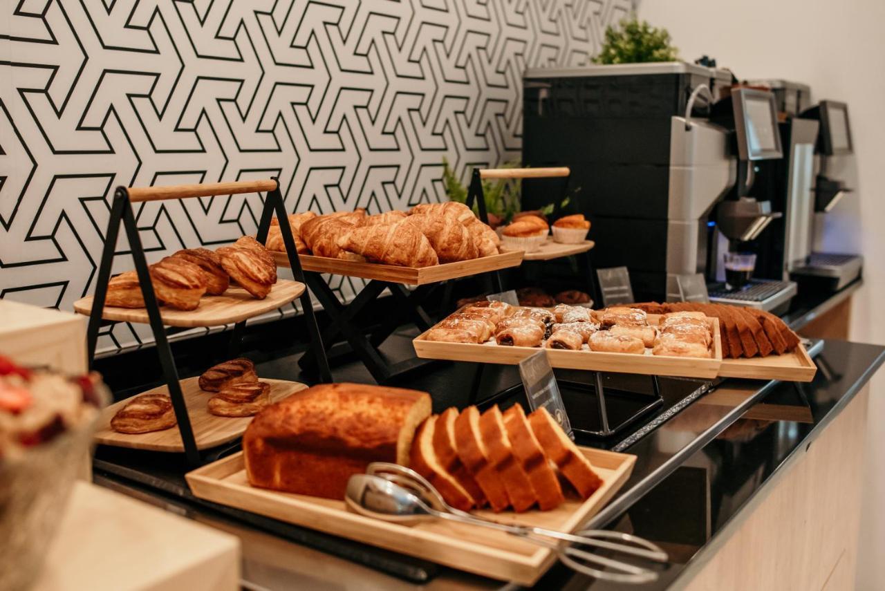 Hotel Lux 梅利德 外观 照片