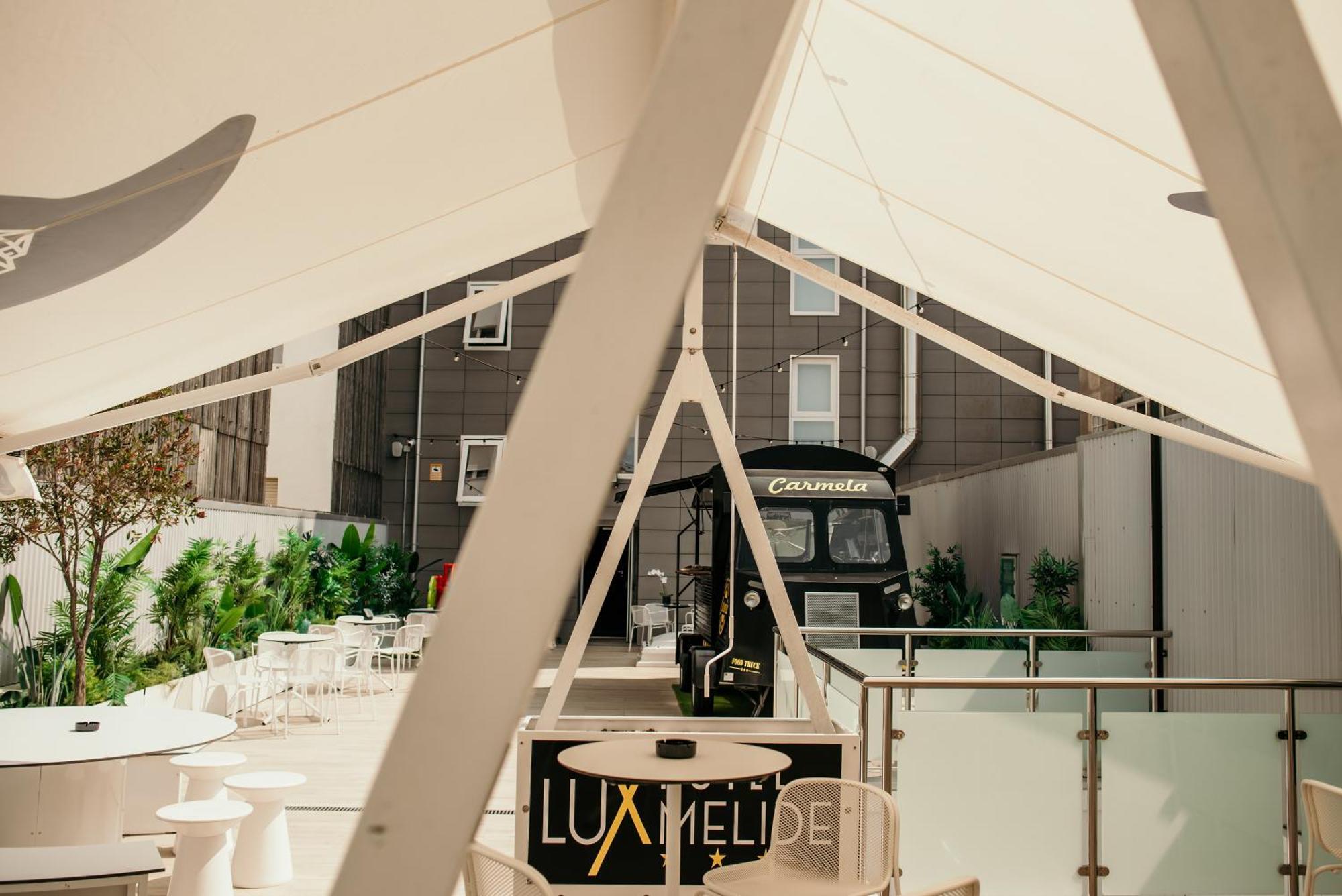 Hotel Lux 梅利德 外观 照片